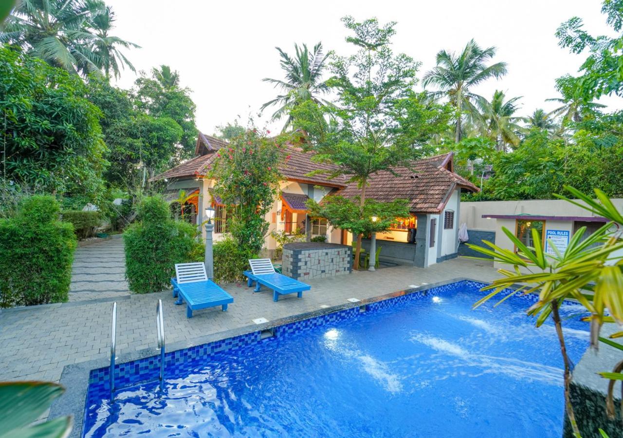 Pop Tavern Kovalam Beach Villa By Voye Homes المظهر الخارجي الصورة